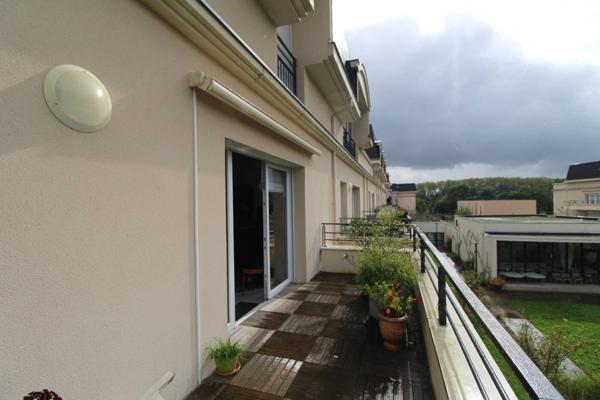 Appartement Emerainville 3 pièce(s) 63 m2