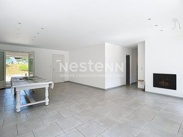 A vendre Maison de plain pieds 3 chambres avec piscine et parc de plus de 3000m²