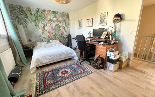 Maison à vendre    7 pièces • 185 m2 Saint-Germain-lès-Corbeil