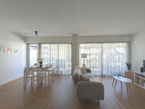 Appartement à vendre 3 pièces GRENOBLE (38) - Bel appartement de 54 m² avec cave et garage, au centre de Grenoble
