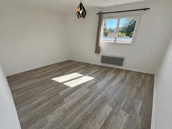 Maison à vendre 119 460 € Angoulême 3 p 75 m² DPE E