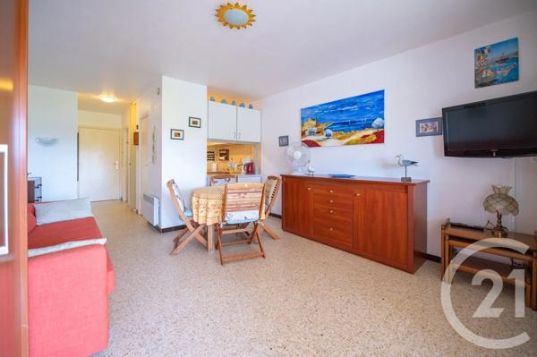 Appartement Studio à vendre  1 pièce - 30,57 m 2   BORMES LES MIMOSAS  - 83