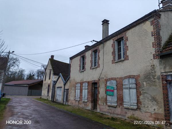 Ensemble de 2 maisons à rénové