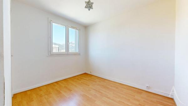 Appartement Grenoble 2 pièce(s) 55 m2