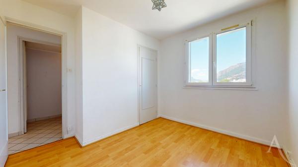 Appartement Grenoble 2 pièce(s) 55 m2