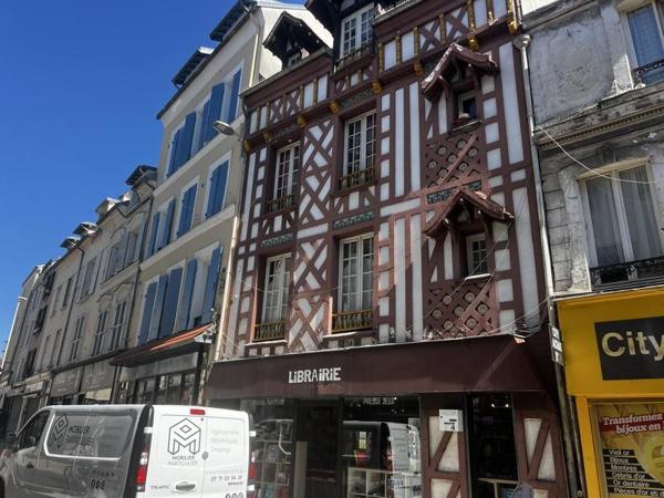 Immeuble à vendre |                                       Meulan-en-Yvelines |                                            285 m²