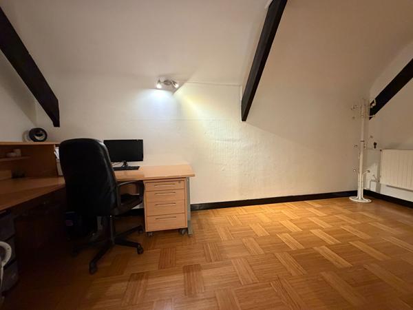 Maison - 7 pièces - 144 m²