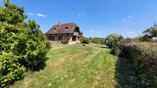 Maison Normande 183m²: Cuisine, salon/séjour, 5ch, gar + cave / 2200m²