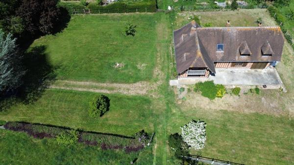 Maison Normande 183m²: Cuisine, salon/séjour, 5ch, gar + cave / 2200m²