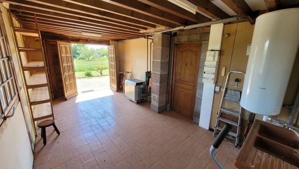 Maison Normande 183m²: Cuisine, salon/séjour, 5ch, gar + cave / 2200m²