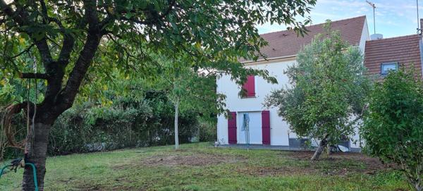 Maison proche Fontainebleau / 7 mn voiture gare Fontainebleau 465 000 €