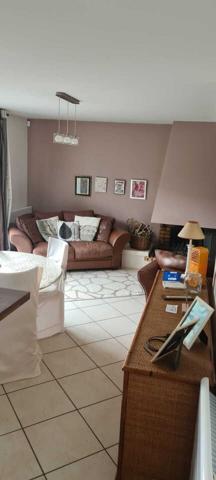 Maison proche Fontainebleau / 7 mn voiture gare Fontainebleau 465 000 €