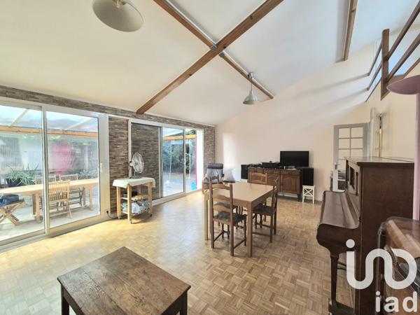 Maison à vendre 6 pièces 115 m² Saint-Pierre-du-Perray