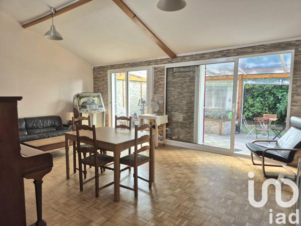 Maison à vendre 6 pièces 115 m² Saint-Pierre-du-Perray