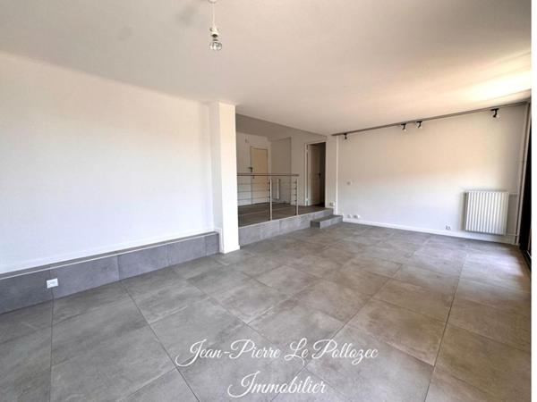 Appartement type 3/4 entièrement rénové