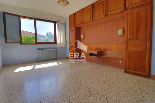 A vendre Grand T3 de 77 m2 - secteur Beaumont Saint-Barnabé, belle luminosité, dernier étage,  terrasse avec vue dégagée