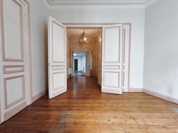 Appartement T2 bis 50.60 m2 + espace aménagé sous-sol - Gambetta / République