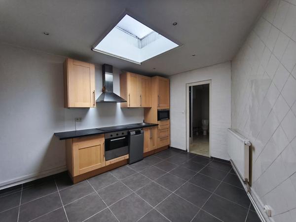 Appartement T2 bis 50.60 m2 + espace aménagé sous-sol - Gambetta / République