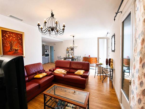 BEDARRIDES: UN AIR DE VACANCES POUR CETTE VILLA CONFORTABLE