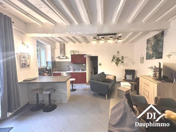 Maison de village en pierres