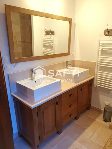 Maison 5 pièces+ 2 gîtes + piscine et garage