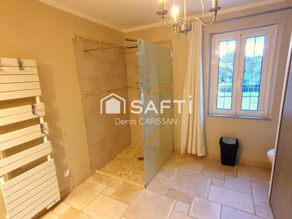 Maison 5 pièces+ 2 gîtes + piscine et garage