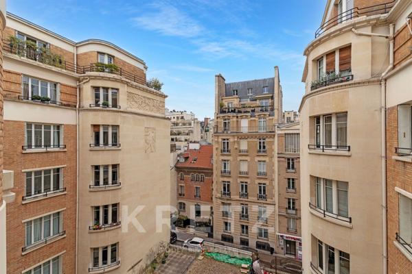Paris 16ème - Faisanderie - Excellent état - Vue dégagée - Très lumineux - Environnement calme