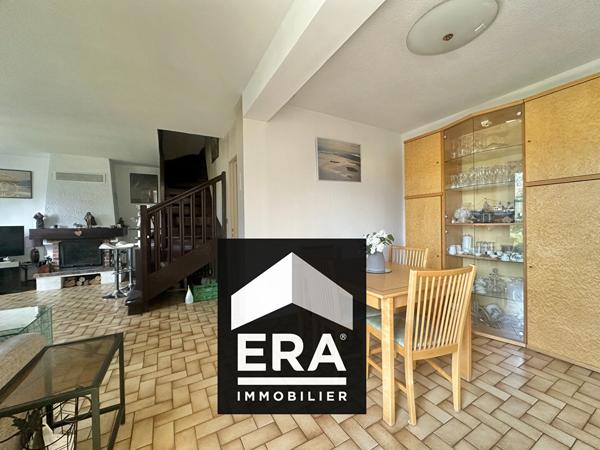 Maison familiale avec grand terrain - Quartier Dix-Arpents