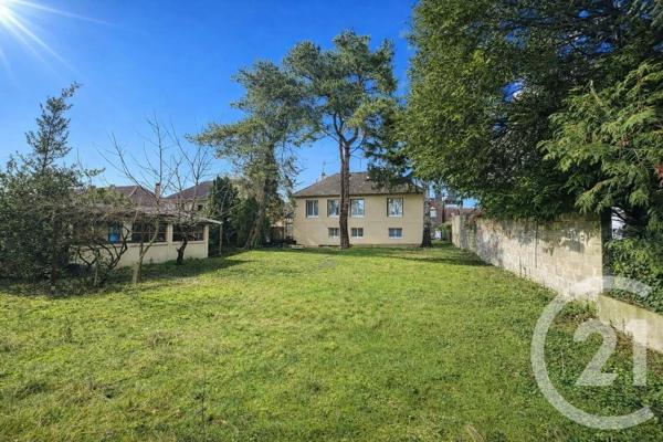 Maison à vendre  8 pièces - 134,67 m 2   FRANCONVILLE LA GARENNE  - 95