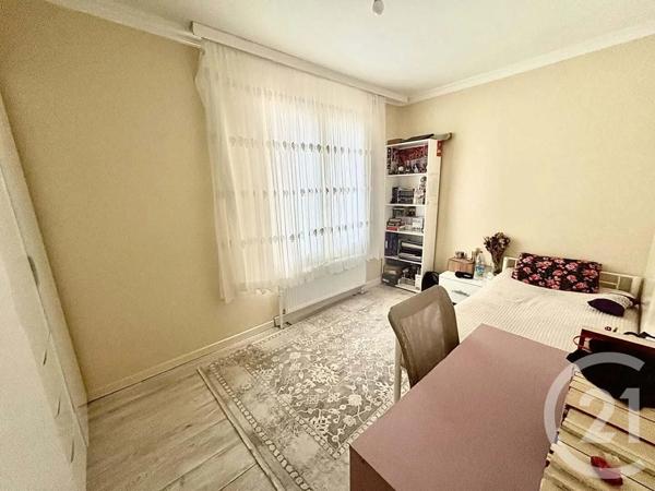 Maison à vendre  8 pièces - 134,67 m 2   FRANCONVILLE LA GARENNE  - 95