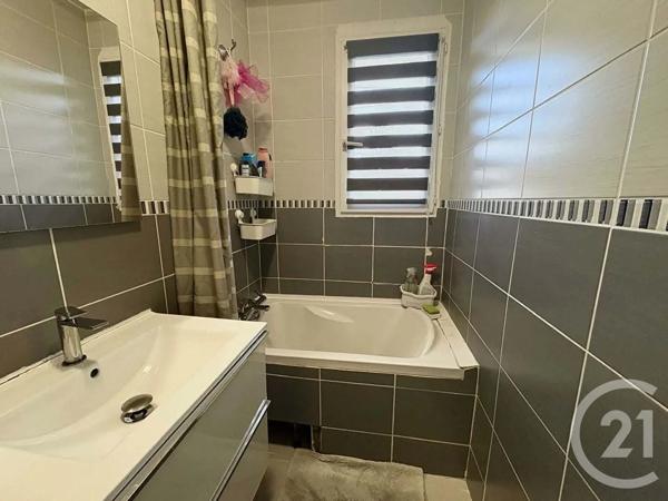 Maison à vendre  8 pièces - 134,67 m 2   FRANCONVILLE LA GARENNE  - 95