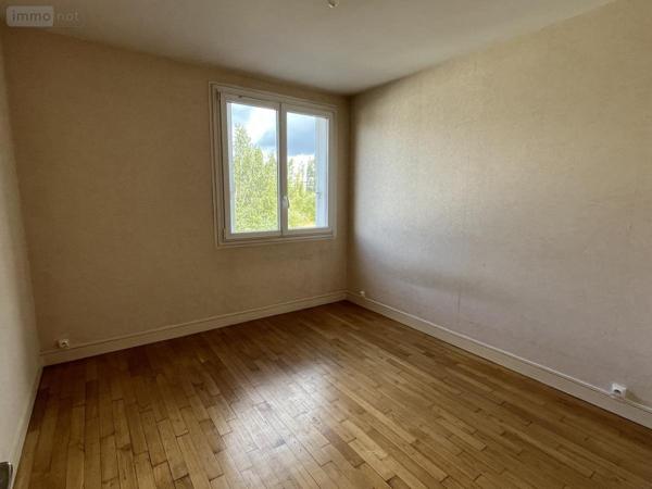 Appartement à vendre à Saint-Jacques-de-la-Lande en Ille-et-Vilaine (35136), ref : 35021-2099