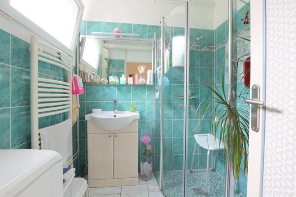 VERTUS (51) Maison à vendre 6 pièces avec garage et jardin de 636 m²