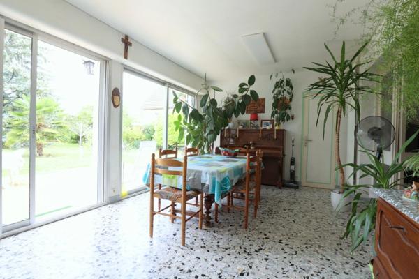 VERTUS (51) Maison à vendre 6 pièces avec garage et jardin de 636 m²