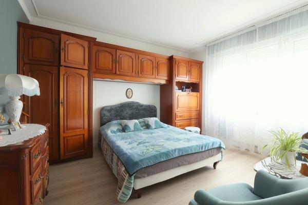 VERTUS (51) Maison à vendre 6 pièces avec garage et jardin de 636 m²