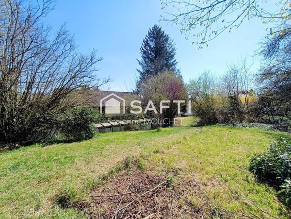 Grande maison familiale dans un écrin de verdure