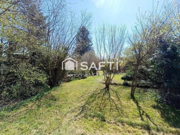 Grande maison familiale dans un écrin de verdure