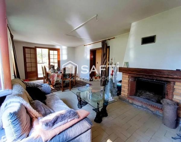 Grande maison familiale dans un écrin de verdure