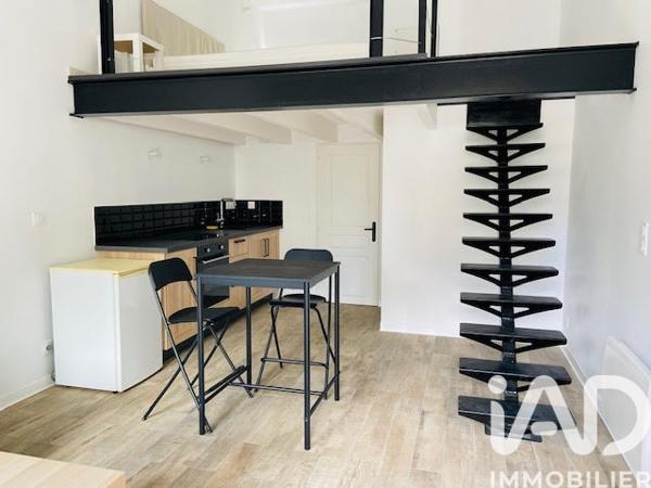 Location appartement 1 pièce 45 m² Dole