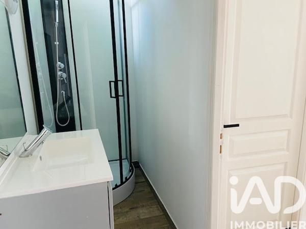 Location appartement 1 pièce 45 m² Dole