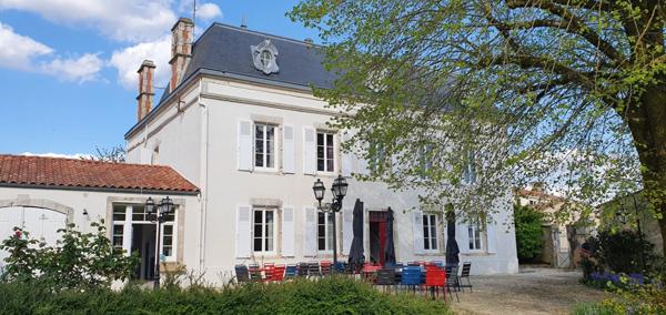 Propriete à vendre 12 pièces LONGEVILLE SUR MER (85)