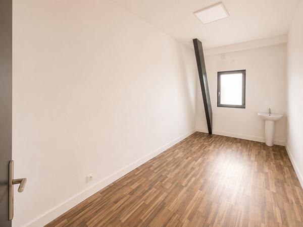 À LOUER CABINET INDIVIDUEL DANS ENSEMBLE PROFESSIONNEL- SECTEUR CAVIGNAC , Cavignac