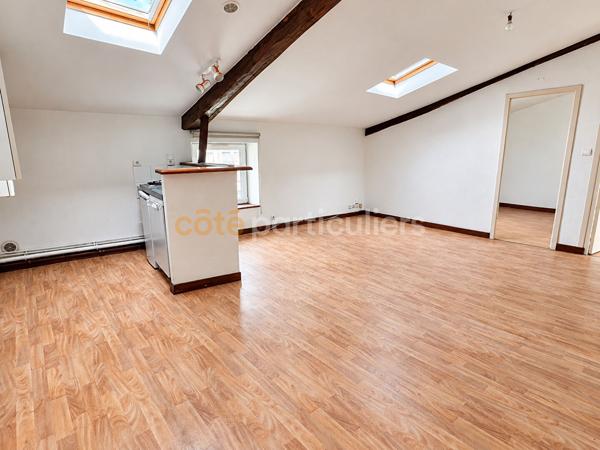 Vente
                Appartement49,32 m² - 3 Pièces -
                    CLERMONT FERRAND (63000)