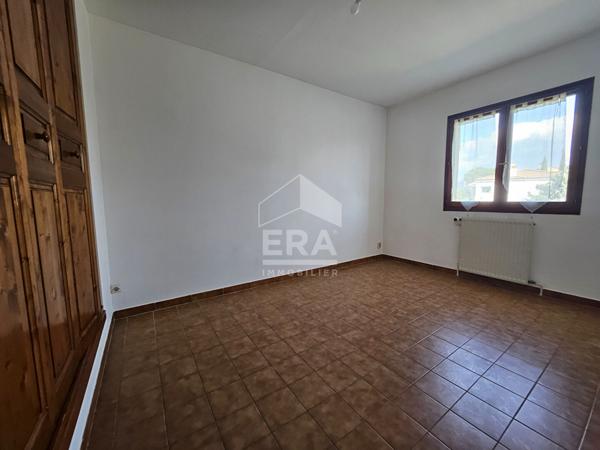 MARSEILLE 15EME VERDURON/LIMITROPHE PENNES-MIRABEAU - Maison T4 de 99 m2 + Garage 67m2 + Studio 37m2 sur une parcelle de 489m2