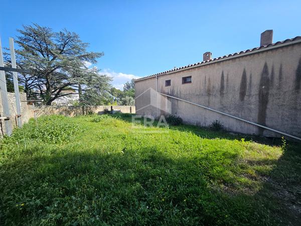 MARSEILLE 15EME VERDURON/LIMITROPHE PENNES-MIRABEAU - Maison T4 de 99 m2 + Garage 67m2 + Studio 37m2 sur une parcelle de 489m2