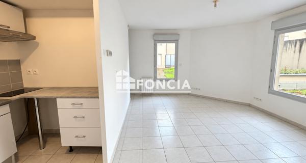 À vendre Studio 37.18 m² - Villefranche-sur-saône 69400