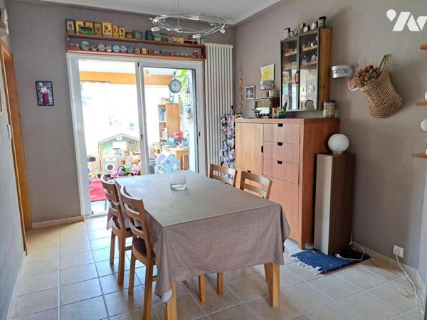 Lambres les Douai maison de ville 3chambres, 2 bureaux, jardin garage. 