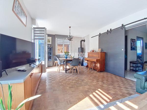 Maison familiale Saint Brieuc - Cinq chambres - A environ deux kms de la gare