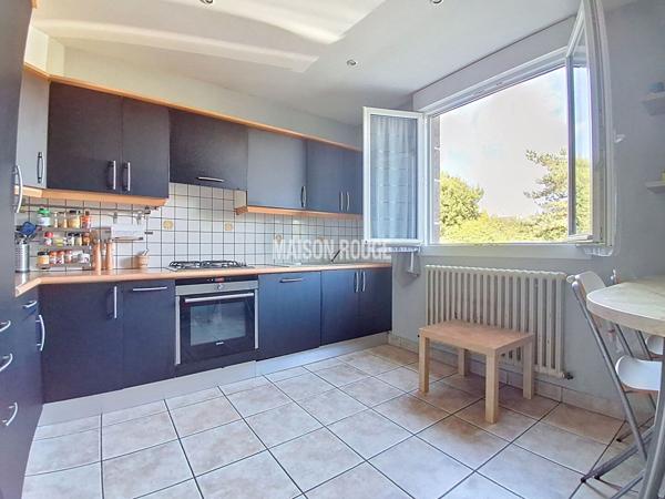 Maison familiale Saint Brieuc - Cinq chambres - A environ deux kms de la gare