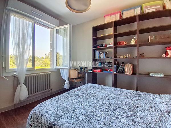 Maison familiale Saint Brieuc - Cinq chambres - A environ deux kms de la gare